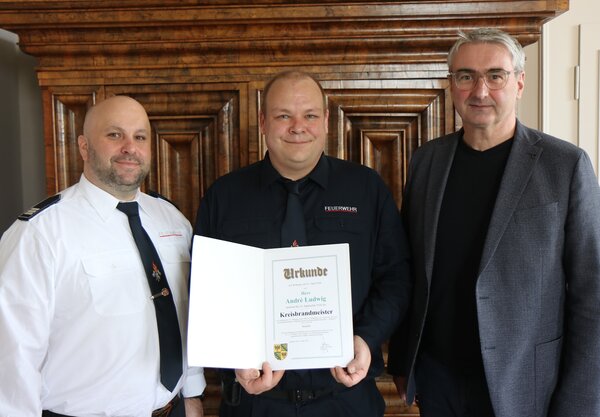 Bild vergr&ouml;&szlig;ern: Ernennung von André Ludwig zum Kreisbrandmeister