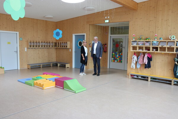 Landrat zu Besuch im Kindergarten Sputnik