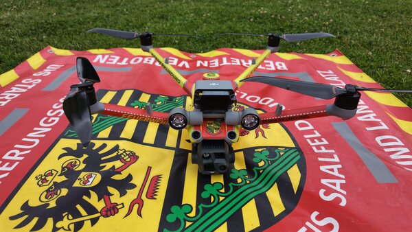 Neue Drohne für die Feuerwehr Saalfeld-Schmiedefeld.