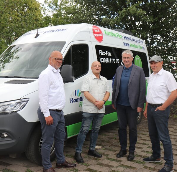 Bild vergr&ouml;&szlig;ern: PM 221 KomBus Flex