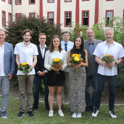 Bild vergr&ouml;&szlig;ern: PM 236 2026-07-31 Ausbildungsabschluss