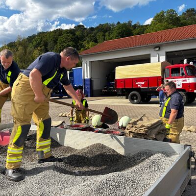 Bild vergr&ouml;&szlig;ern: PM 257 Mannschaft Sitzendorf