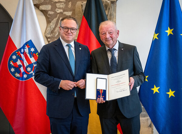 18.09.2025, MP überreicht BVO an 8 Personen im Erfurter Augustinerkloster,