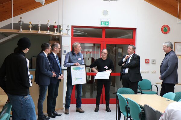 Übergabe Mittel an Kleine Bühne e.V.