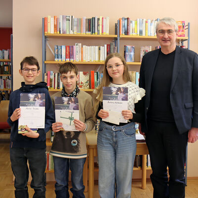 Bild vergr&ouml;&szlig;ern: Sieger des 67. Vorlesewettbewerbs